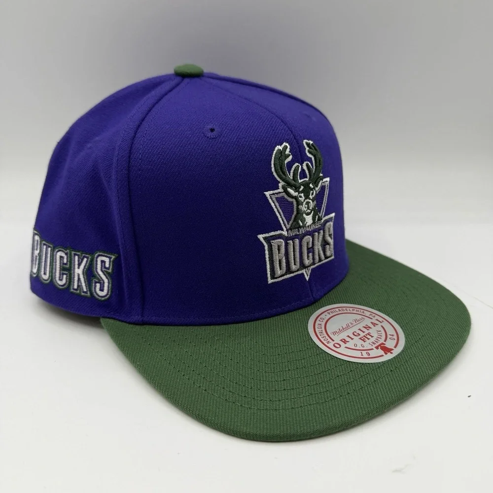 Mitchell & Ness Milwaukee Bucks Hat Cap Snapback‎ Adjustable Purple Original Fit